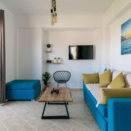 Zandre Shiny Apartment Nea Poteidaia Exterior photo