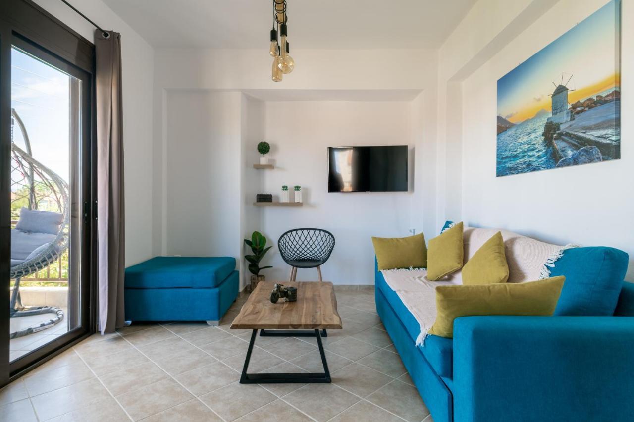 Zandre Shiny Apartment Nea Poteidaia Exterior photo